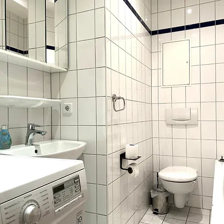 Nur 10 Min Fuss Zum Zentrum,45qm,netflix شقة *